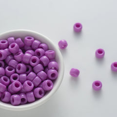 BD00044-04-violet-purple-barrel-opaque-pony-beads-6×9mm
