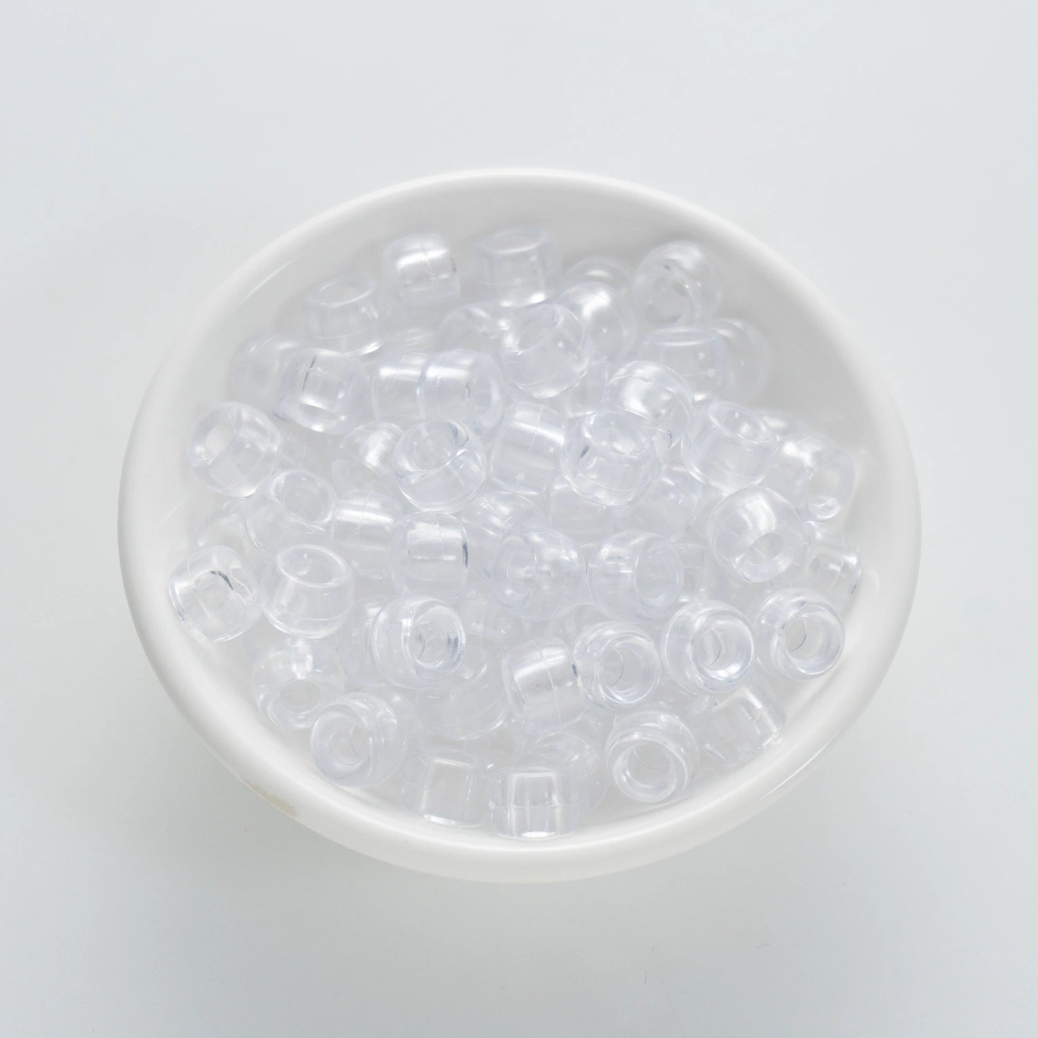 BD00072-01-clear-white-barrel-transparent-pony-beads-6×9mm