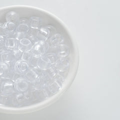 BD00072-03-clear-white-barrel-transparent-pony-beads-6×9mm