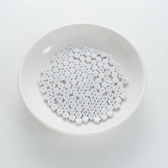 BD00098-01-silver-letter-white-opaque-coin-alphabet-beads-single-o-4×7mm