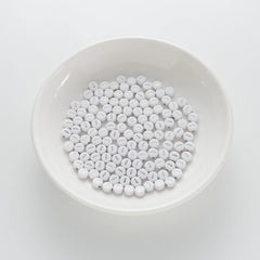 BW-00092-BD-01-silver-letter-white-opaque-coin-alphabet-beads-single-i-4×7mm