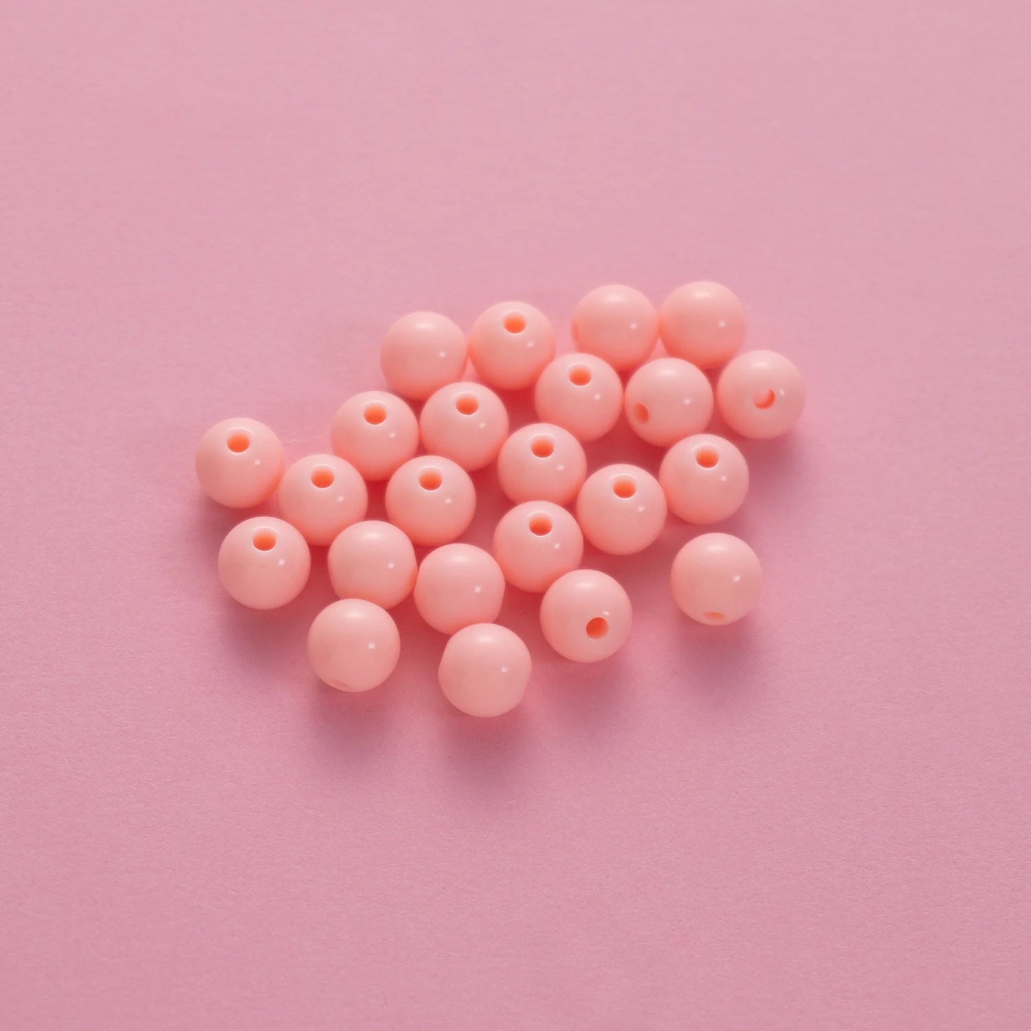 BD00026-05-pink-round-acrylic-craft-beads-10mm