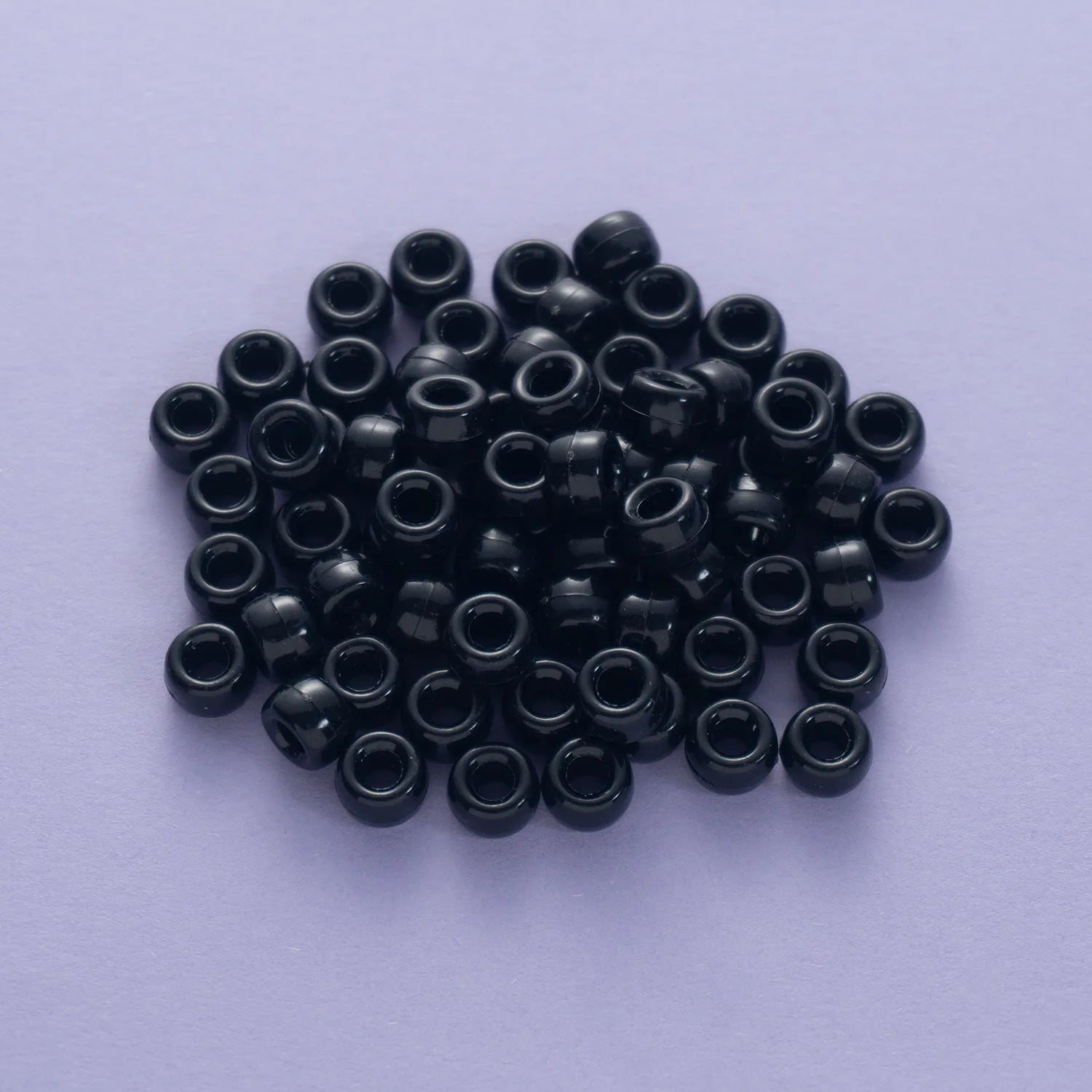 BD00048-05-pure-black-barrel-opaque-pony-beads-6×9mm