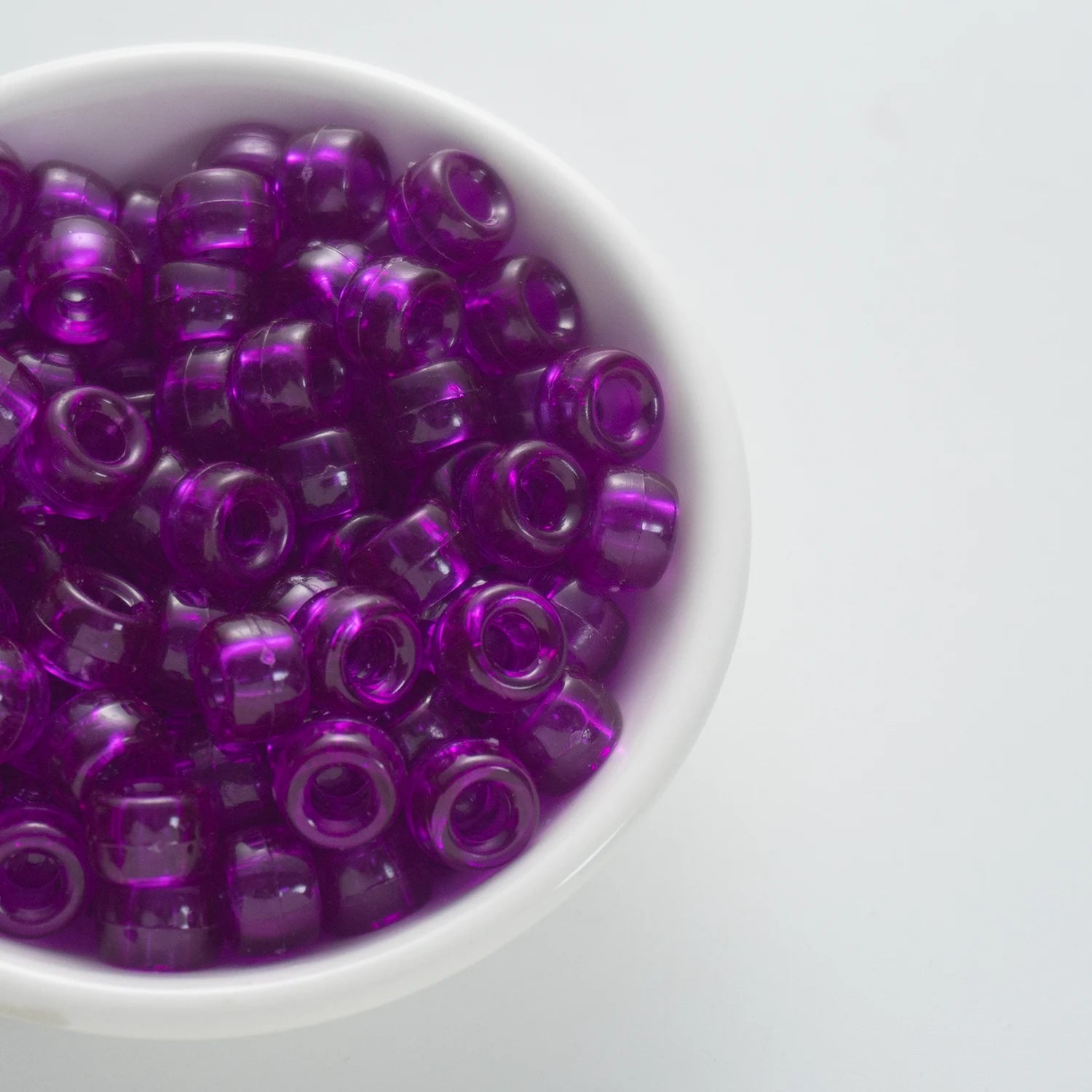 BD00066-03-roku-purple-barrel-transparent-pony-beads-6×9mm