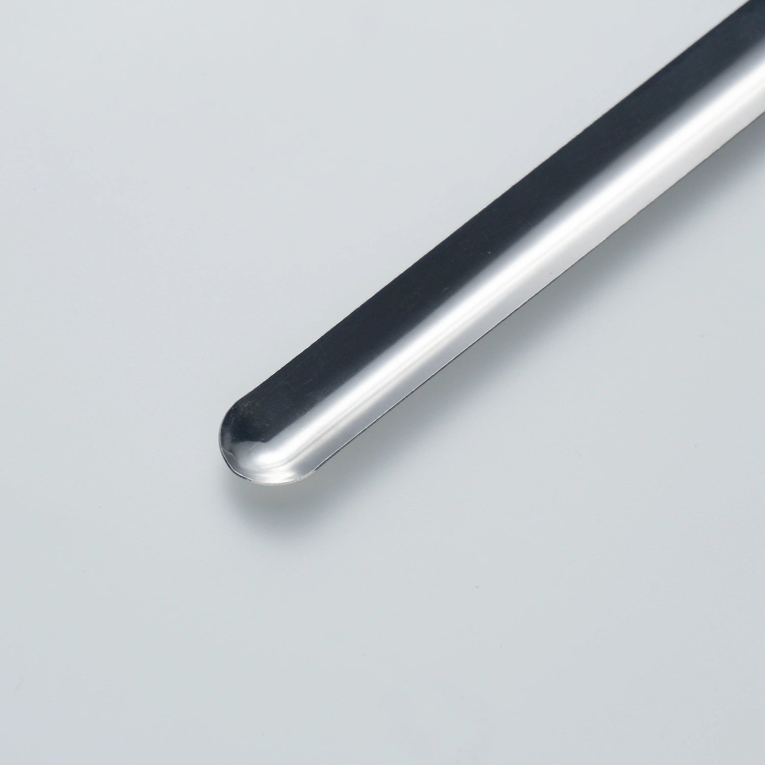 BW-00001-TL-03-stainless-steel-long-tube-bead-scoop