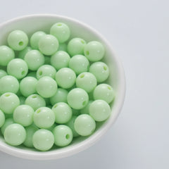 BW-00024-BD-03-light-green-round-acrylic-craft-beads-10mm