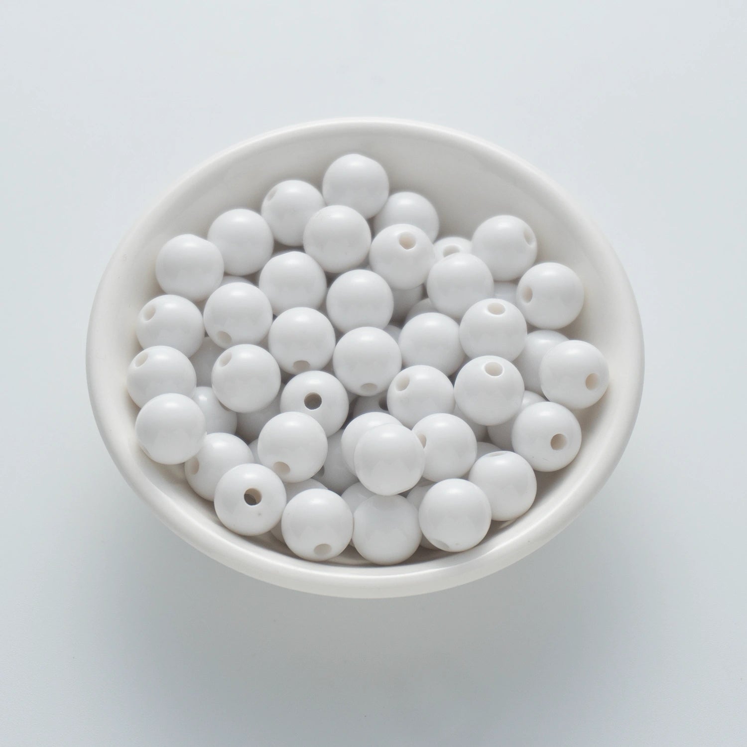 BW-00027-BD-01-white-round-acrylic-craft-beads-10mm