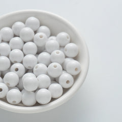 BW-00027-BD-03-white-round-acrylic-craft-beads-10mm