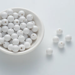 BW-00027-BD-04-white-round-acrylic-craft-beads-10mm