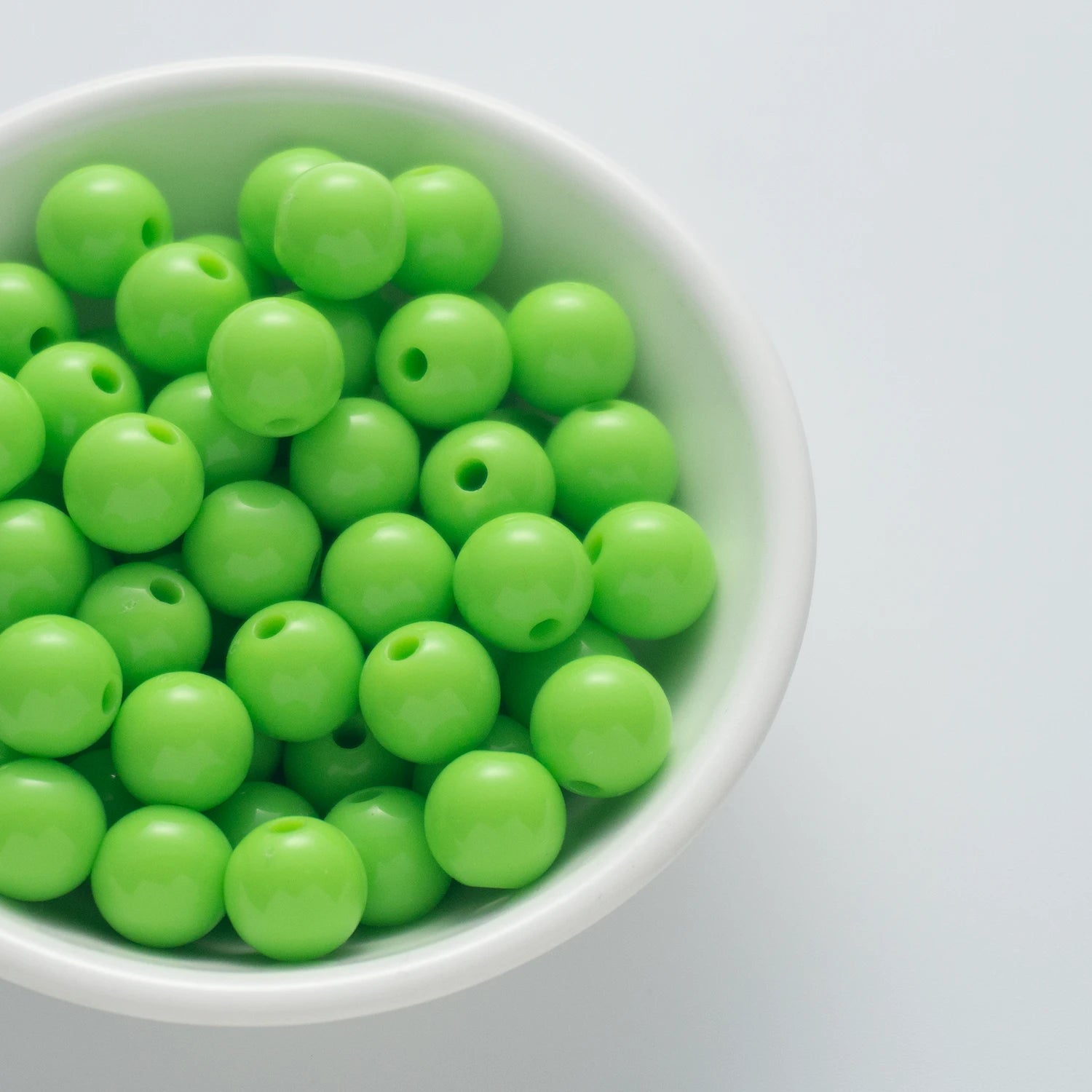 BW-00031-BD-03-lime-green-round-acrylic-craft-beads-10mm