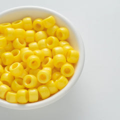BW-00039-BD-03-corn-yellow-barrel-opaque-pony-beads-6×9mm