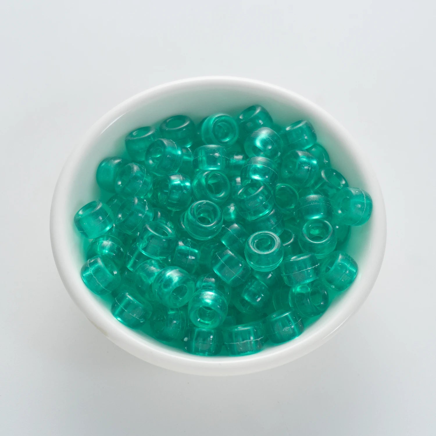 BW-00069-BD-01-jungle-green-barrel-transparent-pony-beads-6×9mm