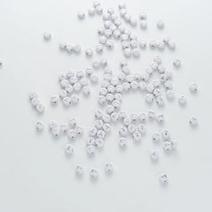 BW-00103-BD-04-silver-letter-white-opaque-coin-alphabet-beads-single-t-4×7mm